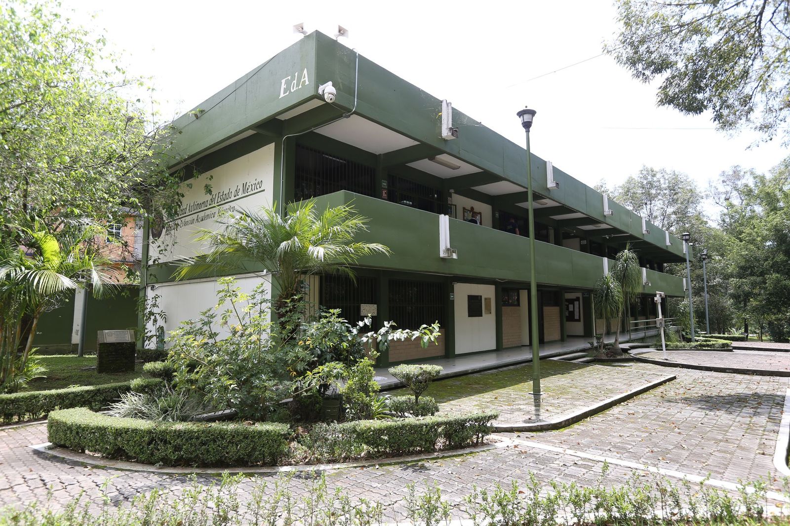 Estudiantes éxitosos UAEMEX Posgrado