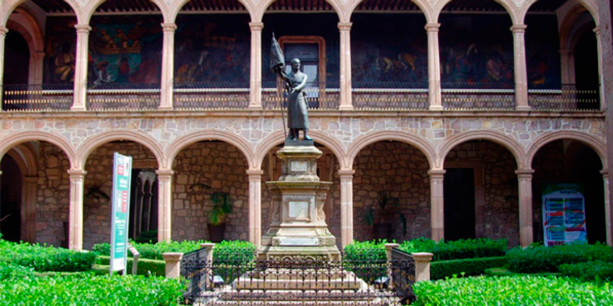 Estudiantes éxitosos UMSNH Posgrado